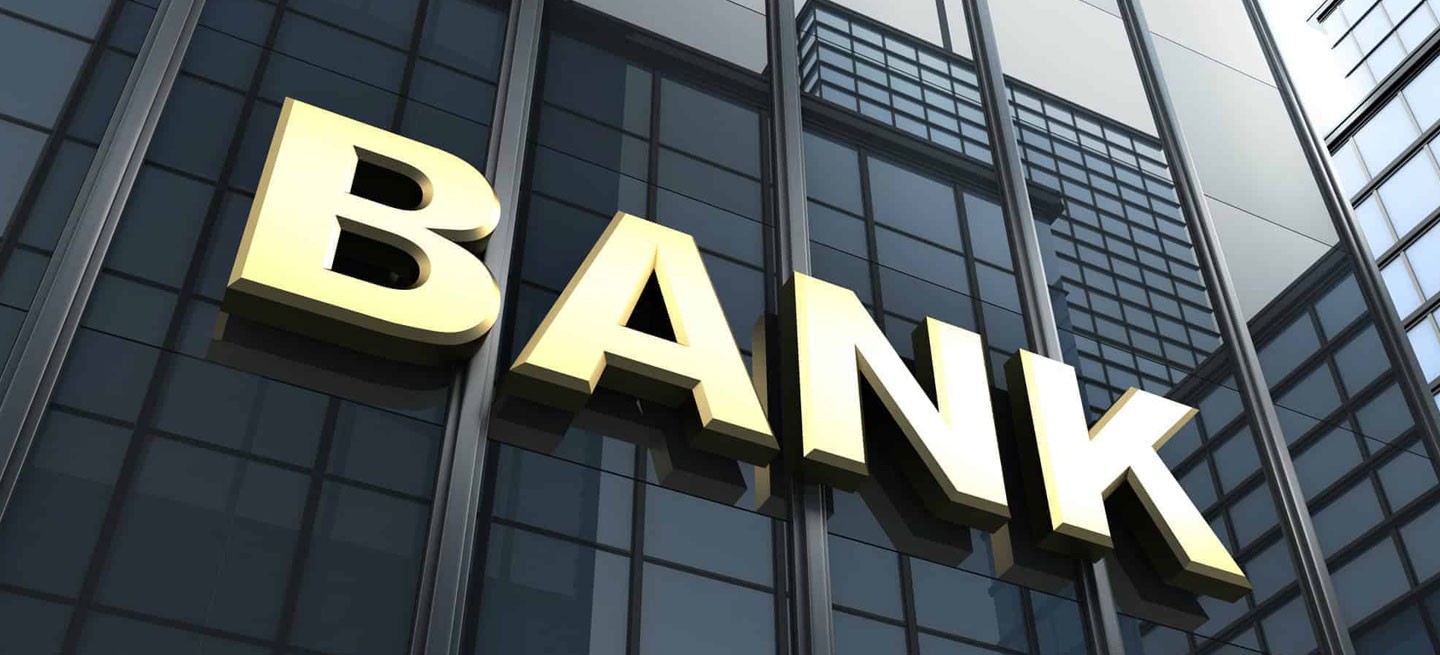 Intelligentes Lagerverwaltungssystem für Banken auf Basis von RFID-Technologie