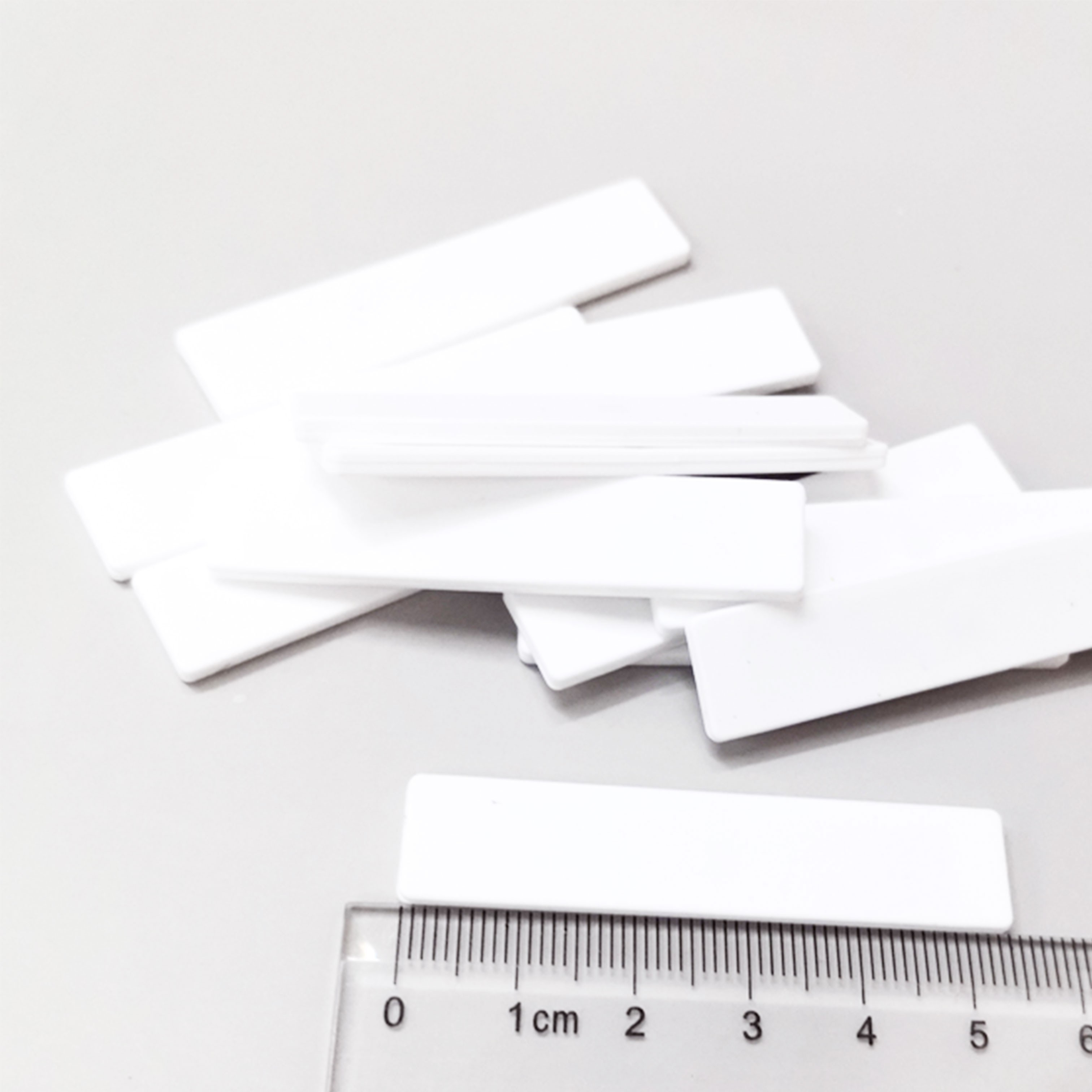 JT-F5512 860-960 MHz UHF Silikon-RFID-Wäscheanhänger