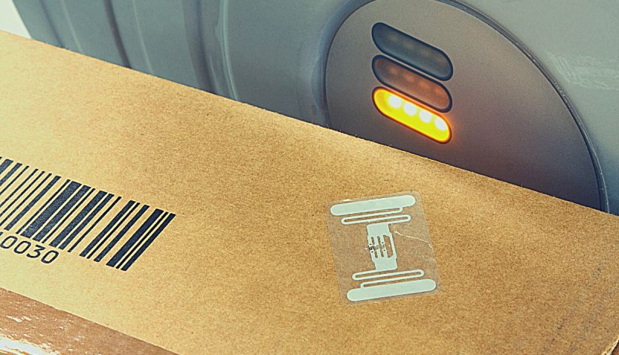 Verbesserung des Fälschungsschutzes: RFID macht die Echtheitsprüfung von Luxusartikeln einfacher und zuverlässiger