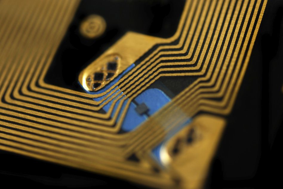 Wie RFID die durchgängige Transparenz in der modernen Fertigung ermöglicht